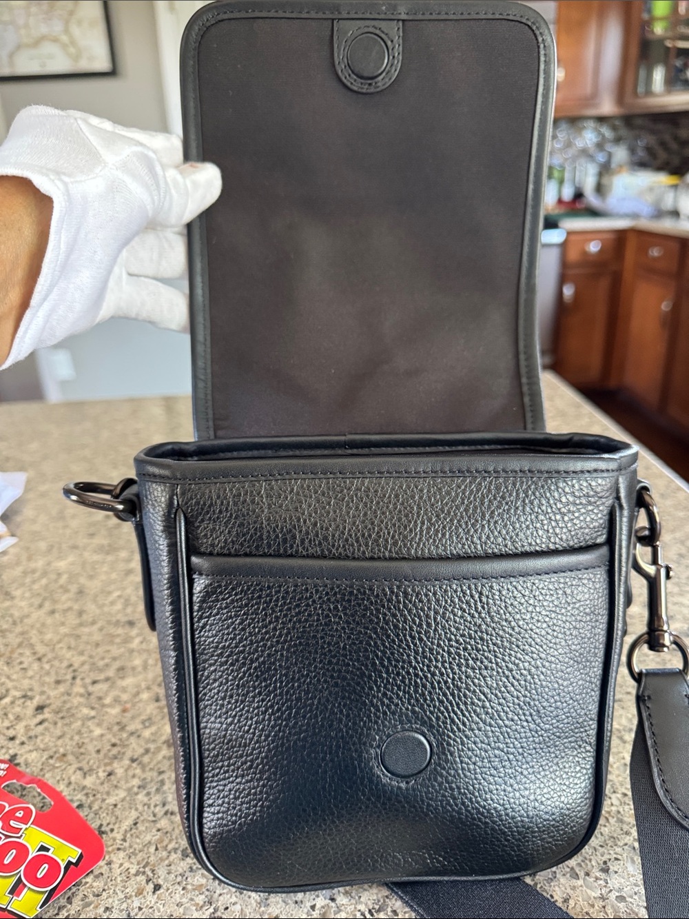 🖤Coach Black Pebbled Leather Messenger Crossbody - Coach EUC🖤 - Picture 9 of 17